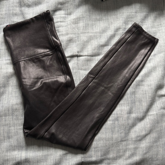 Spanx | Faux Leather Leggings - Picture 2 of 4